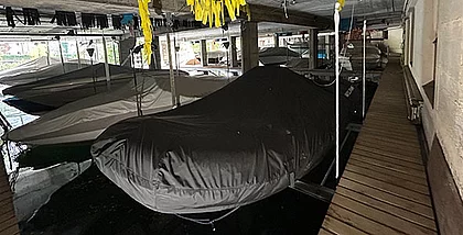 Elektrische Bootshebeanlage