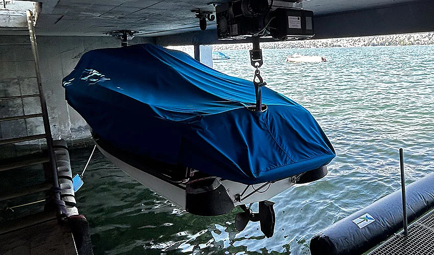 Elektro Bootshebeanlage